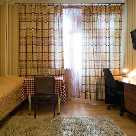 Nadezhda Apartments On Kabanbay Batyr 122 Almaty Eksteriør billede