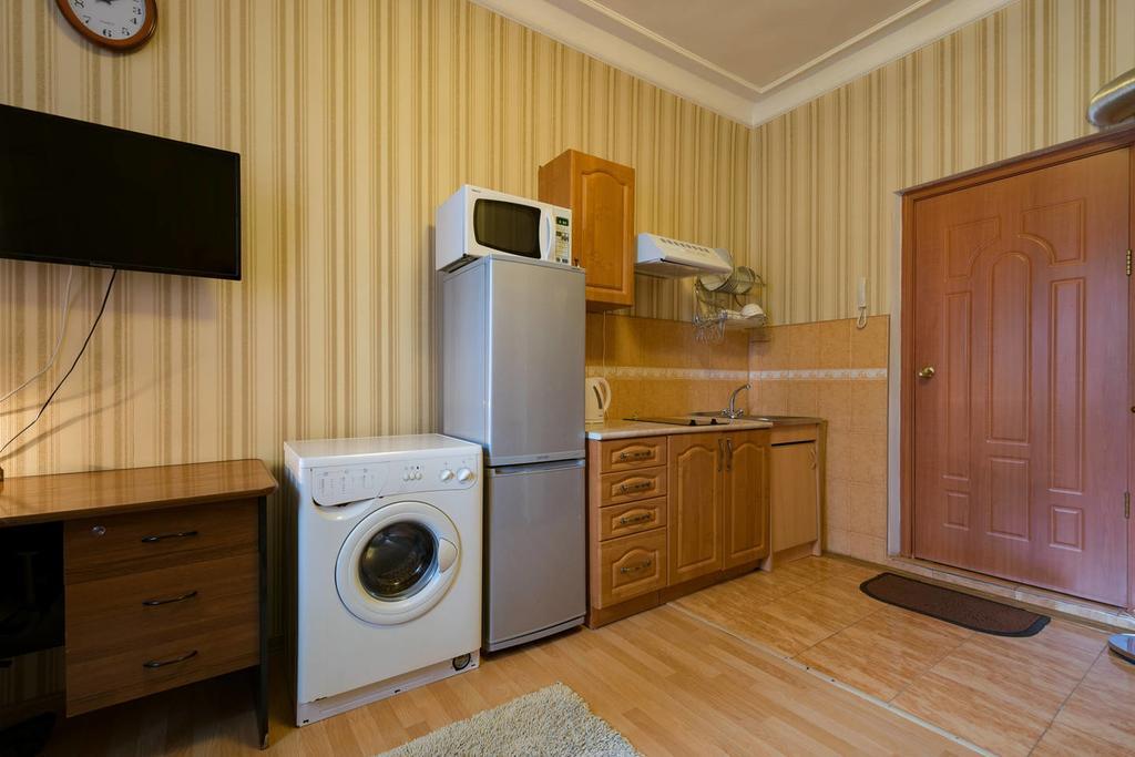 Nadezhda Apartments On Kabanbay Batyr 122 Almaty Eksteriør billede