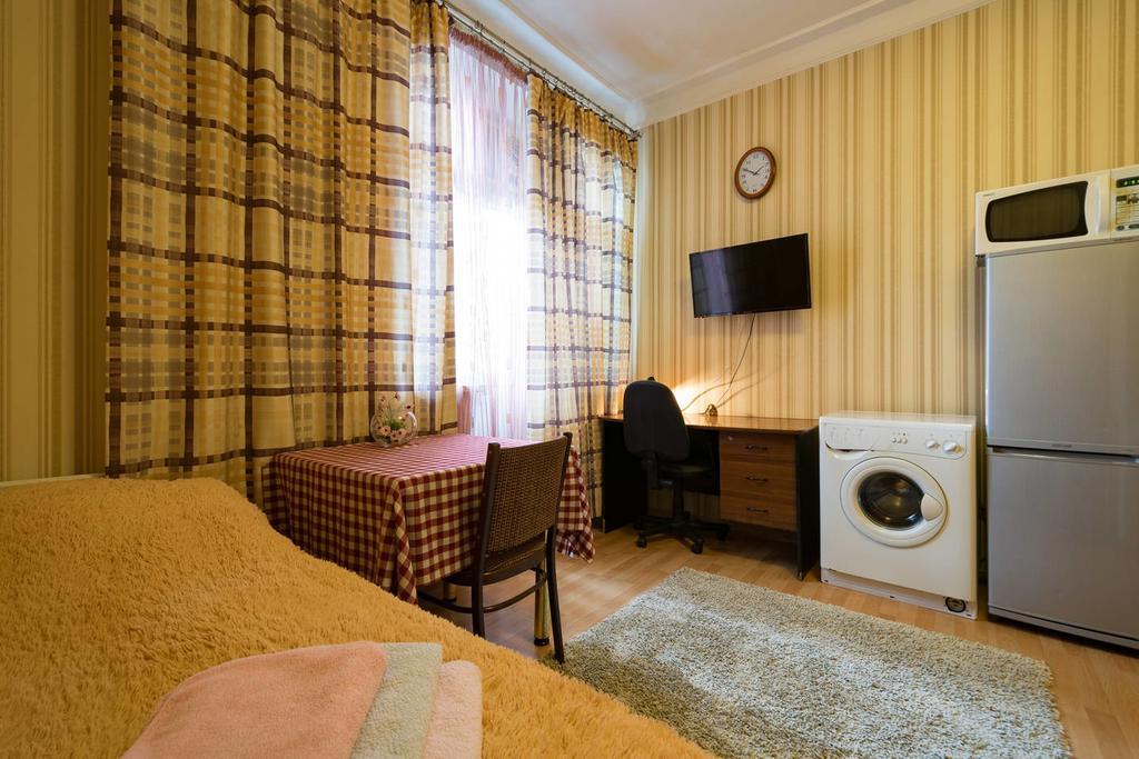 Nadezhda Apartments On Kabanbay Batyr 122 Almaty Eksteriør billede